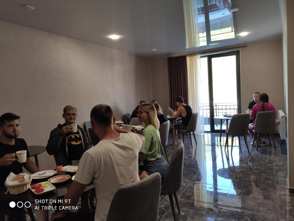 Hotel Sweet Night Kazbegi Luaran gambar