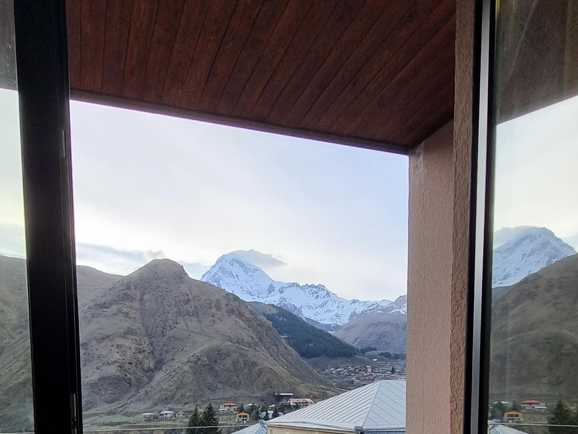 Hotel Sweet Night Kazbegi Bilik gambar