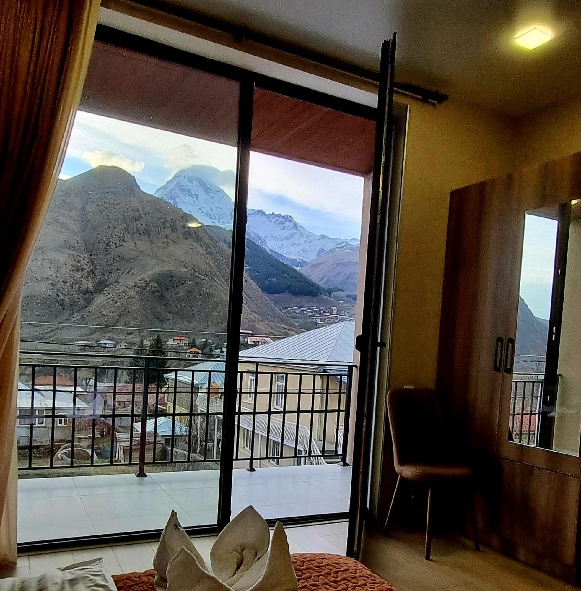 Hotel Sweet Night Kazbegi Luaran gambar